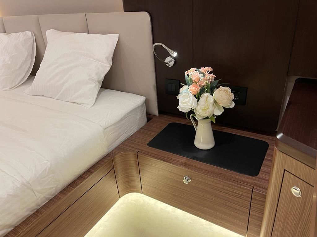 Villaboat Ocean Beast 65 Fly | Inka