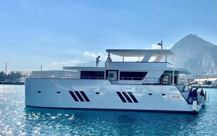Villaboat Ocean Beast 65 Fly | Inka