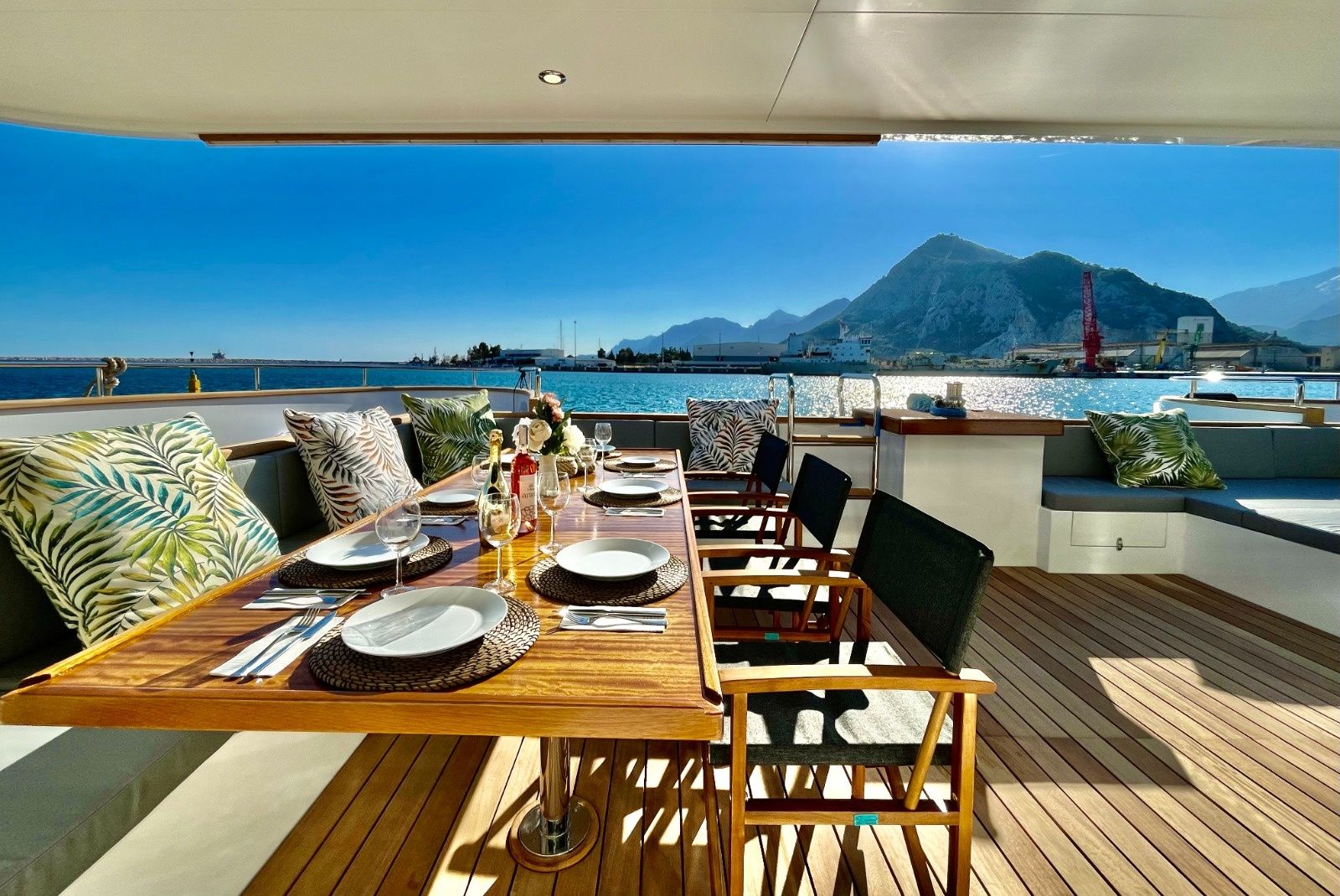 Villaboat Ocean Beast 65 Fly | Inka