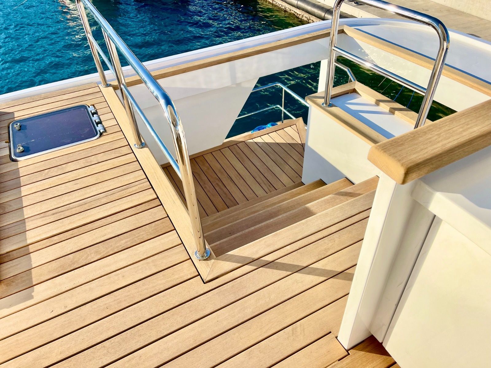 Villaboat Ocean Beast 65 Fly | Inka