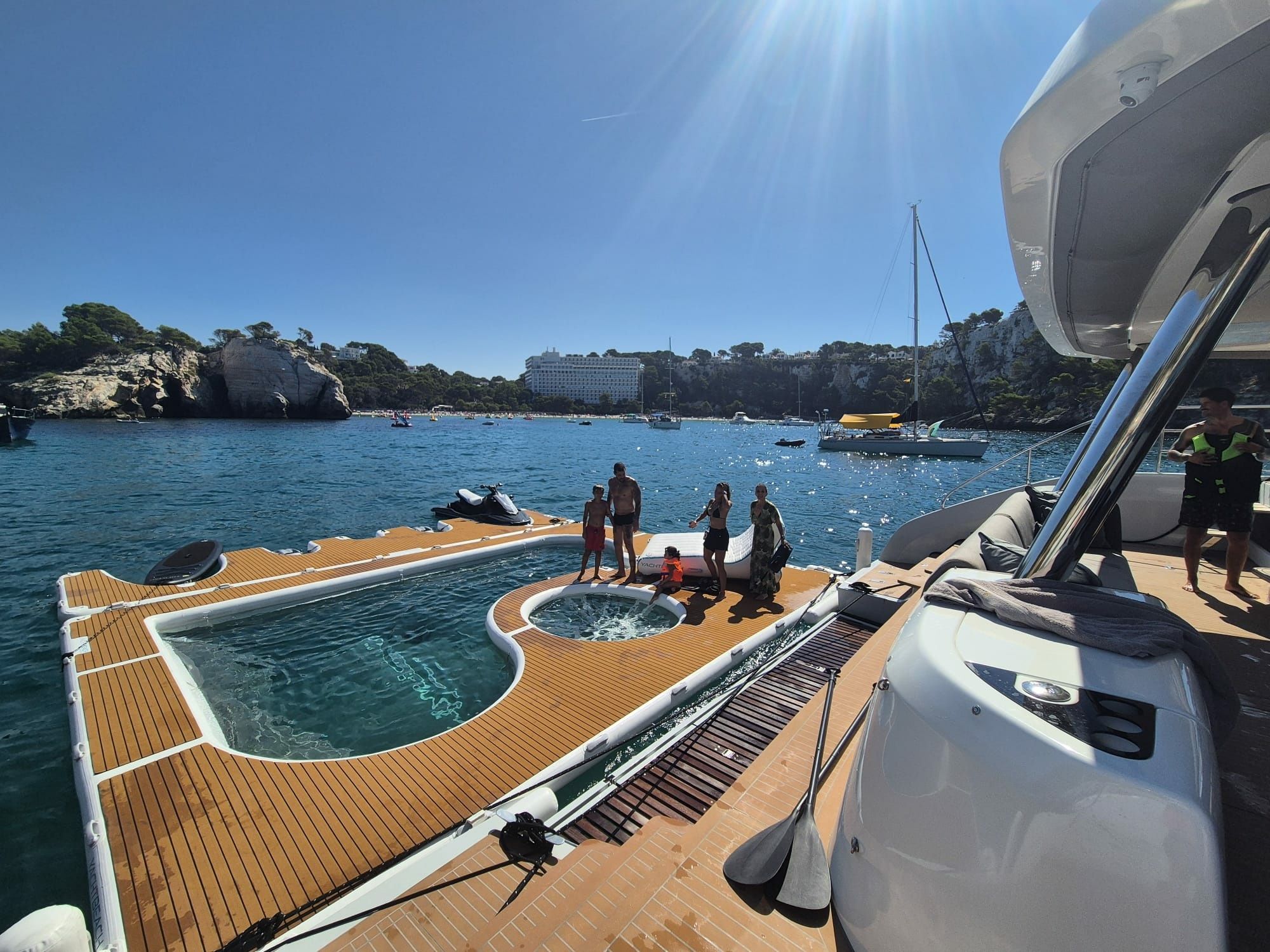 Villaboat Ocean Beast 65 Fly | Inka
