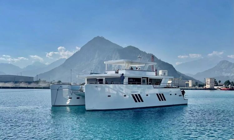 Villaboat Ocean Beast 65 Fly | Inka