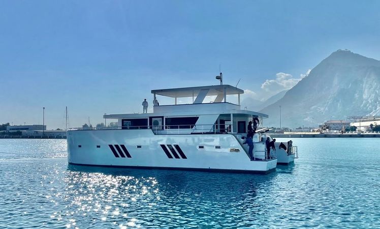 Villaboat Ocean Beast 65 Fly | Inka