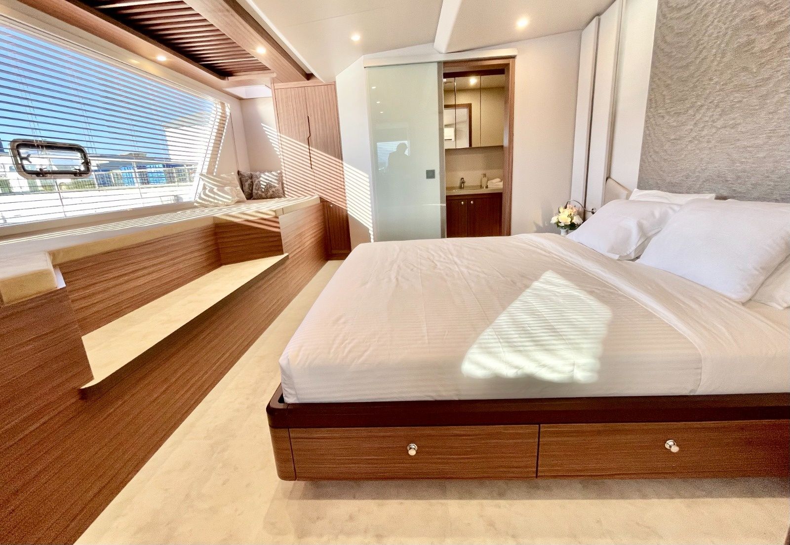 Villaboat Ocean Beast 65 Fly | Inka