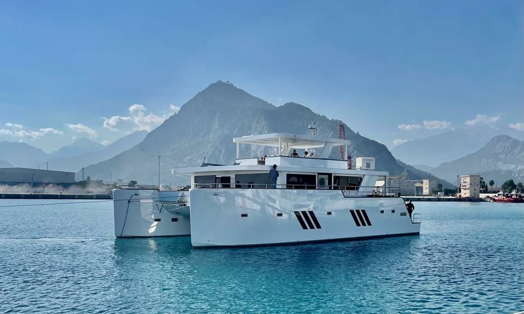 Villaboat Ocean Beast 65 Fly | Inka