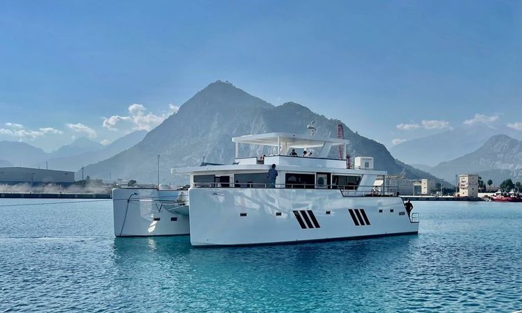 Villaboat Ocean Beast 65 Fly | Inka