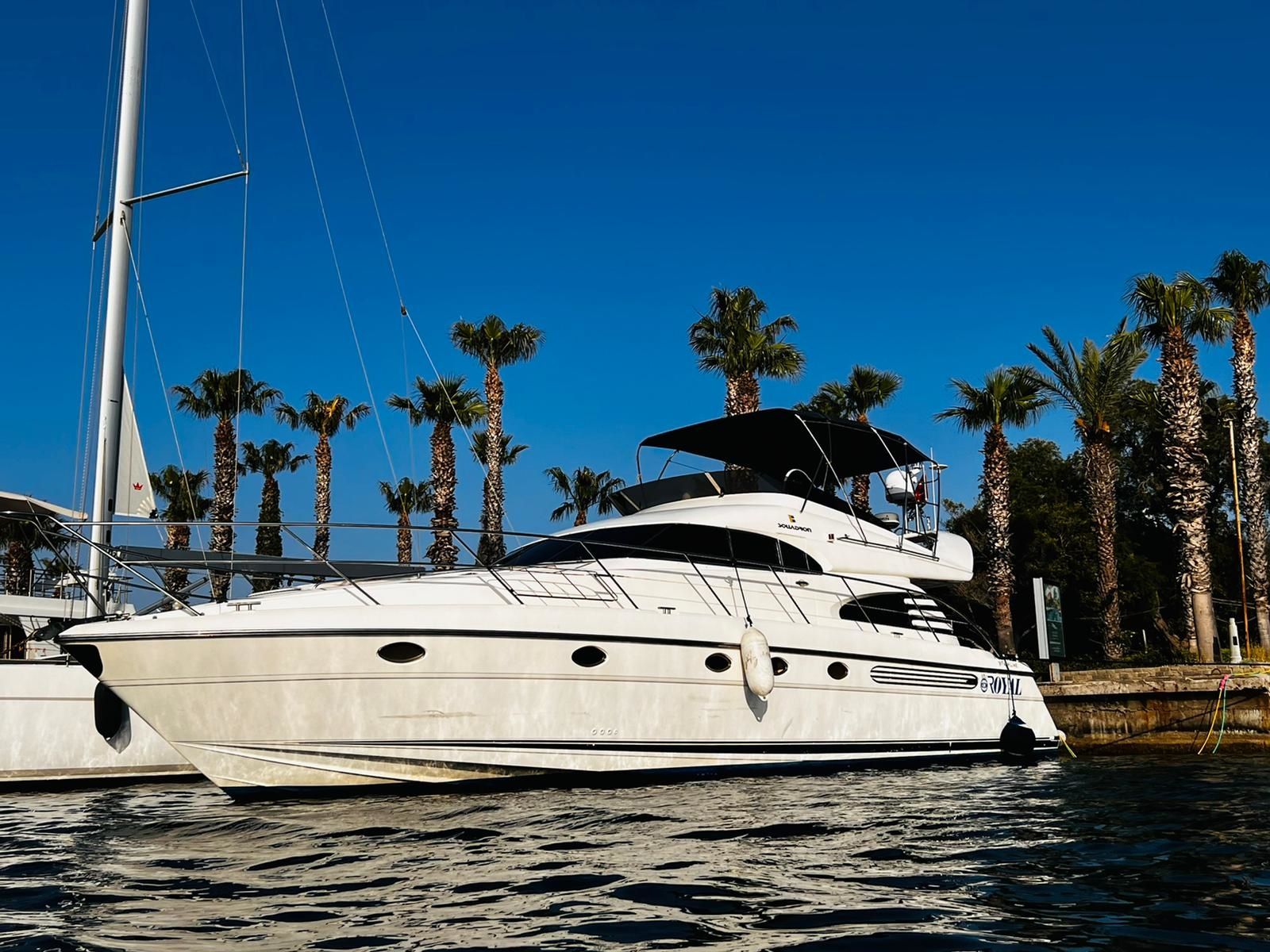 Fairline 55 | Royal