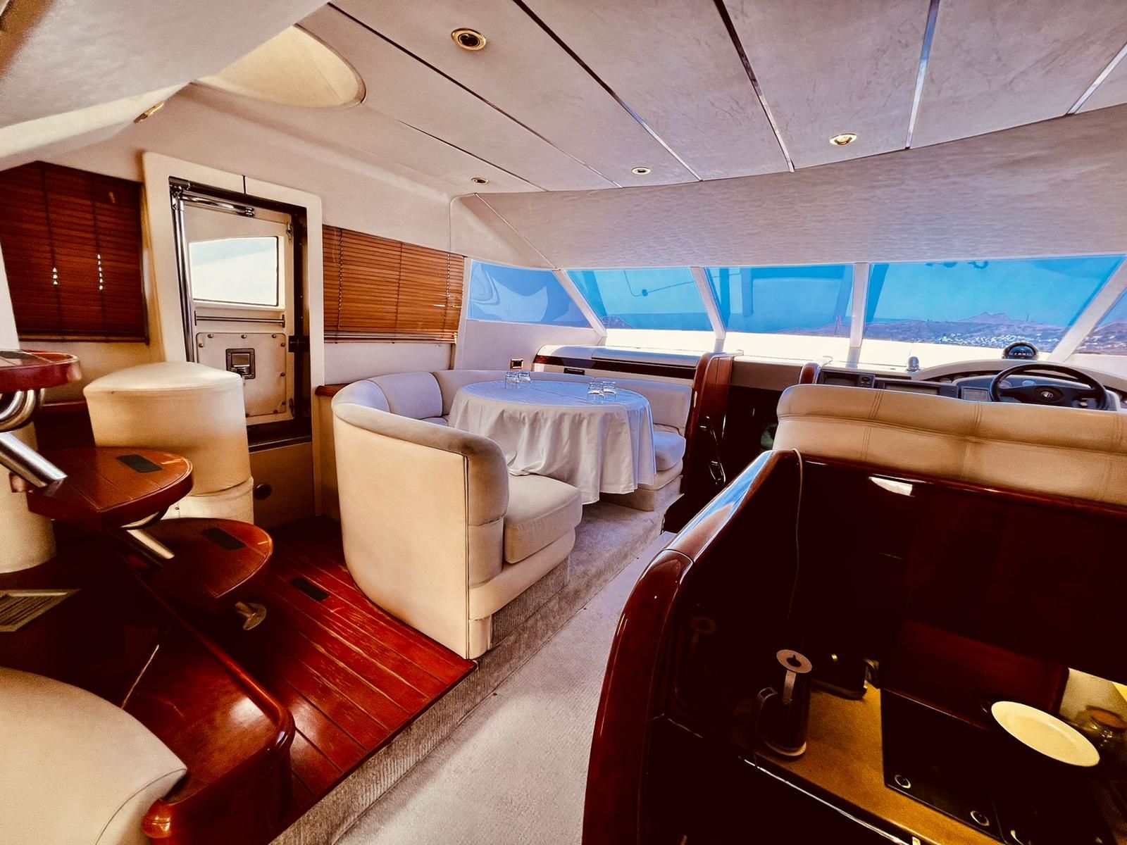 Fairline 55 | Royal