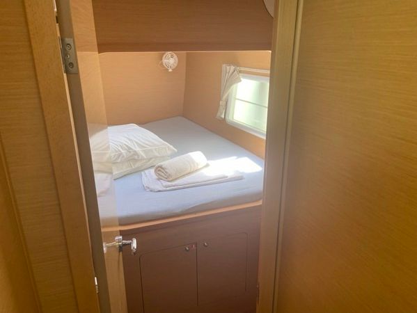 Lagoon 380 | Sunrise