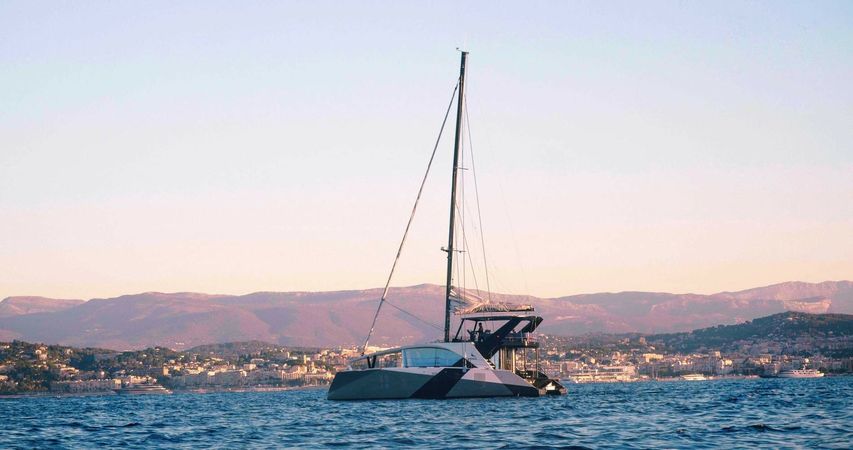 Wave Catamarans 50 | Wave