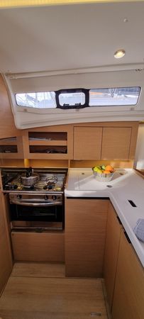 Jeanneau Sun Odyssey 380 | Sunny