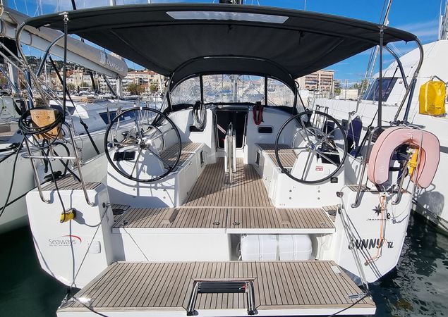 Jeanneau Sun Odyssey 380 | Sunny