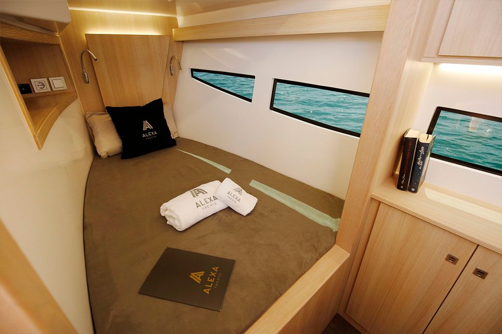 Astilux Alexa 37 | Mars IV