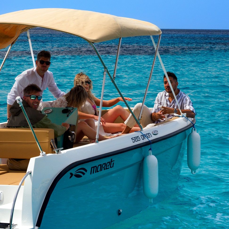Mareti 585 | Open 585