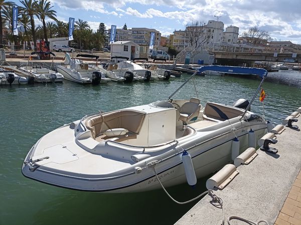 Hurricane boats SD 220 | Mis Nietos