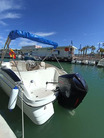 Hurricane boats SD 220 | Mis Nietos