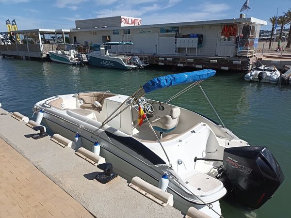 Hurricane boats SD 220 | Mis Nietos
