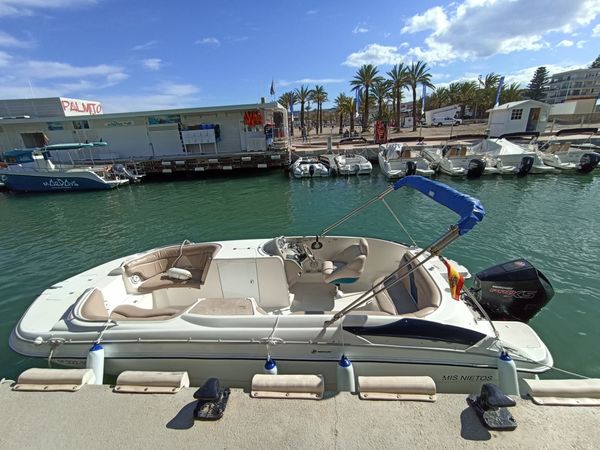 Hurricane boats SD 220 | Mis Nietos