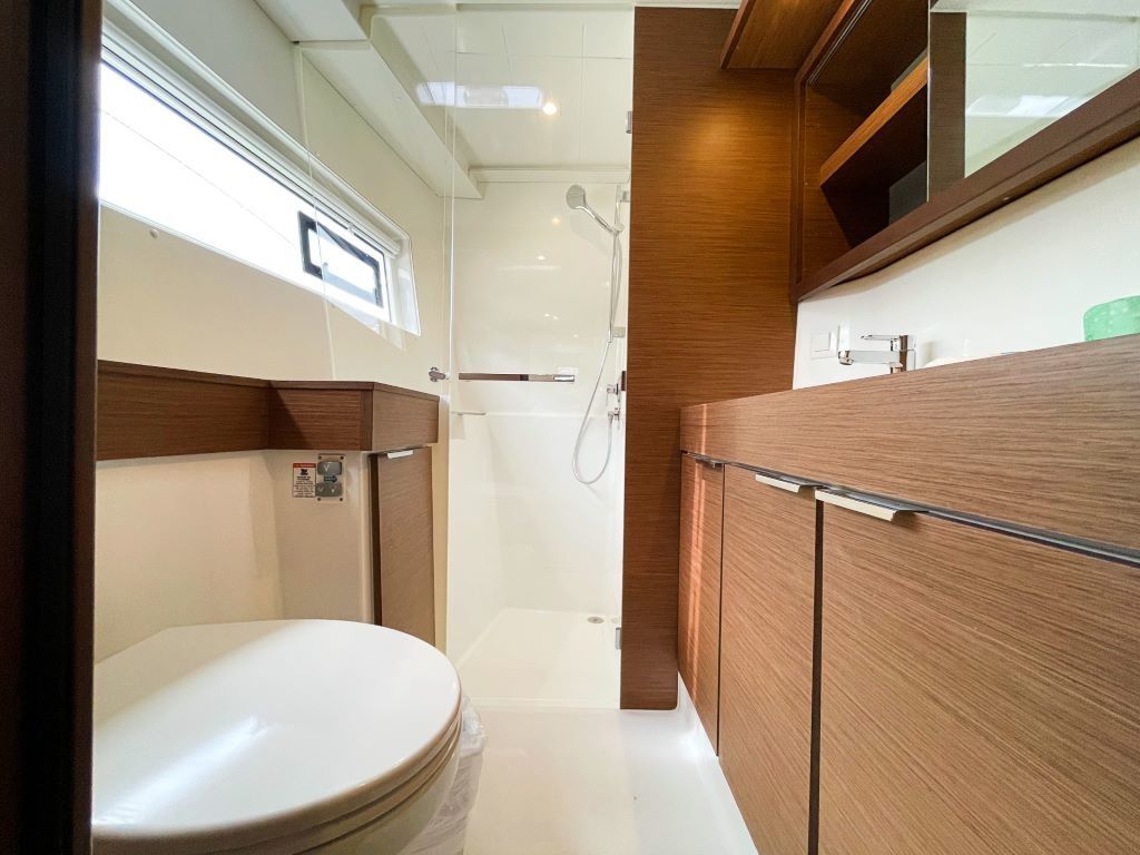 Lagoon 40 | Envision