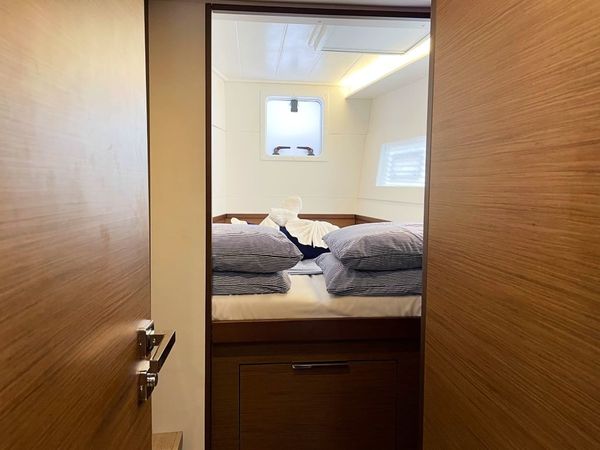 Lagoon 40 | Envision