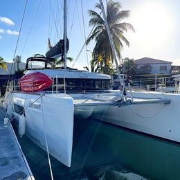 Lagoon 40 | Envision