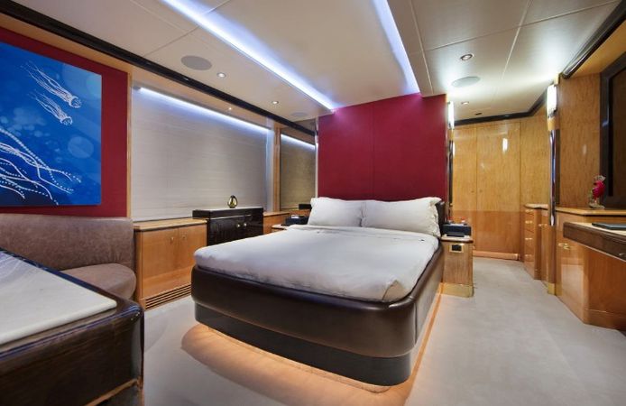 Benetti 163 | Sky Fall