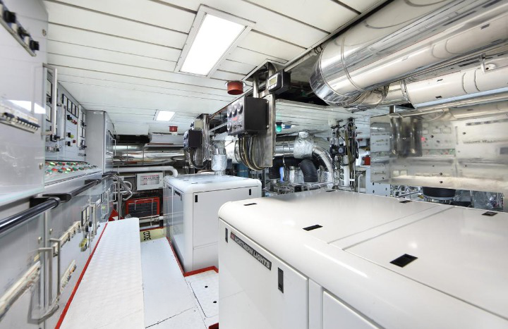 Benetti 163 | Sky Fall