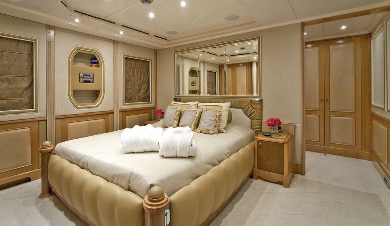 Sensation Yachts 163 | Sensation