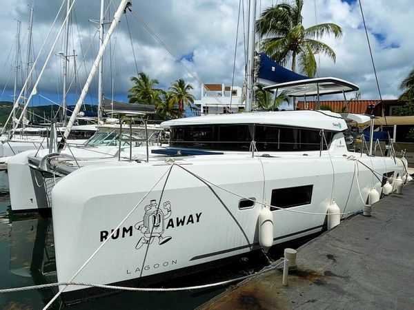 Lagoon 42 | Rumaway