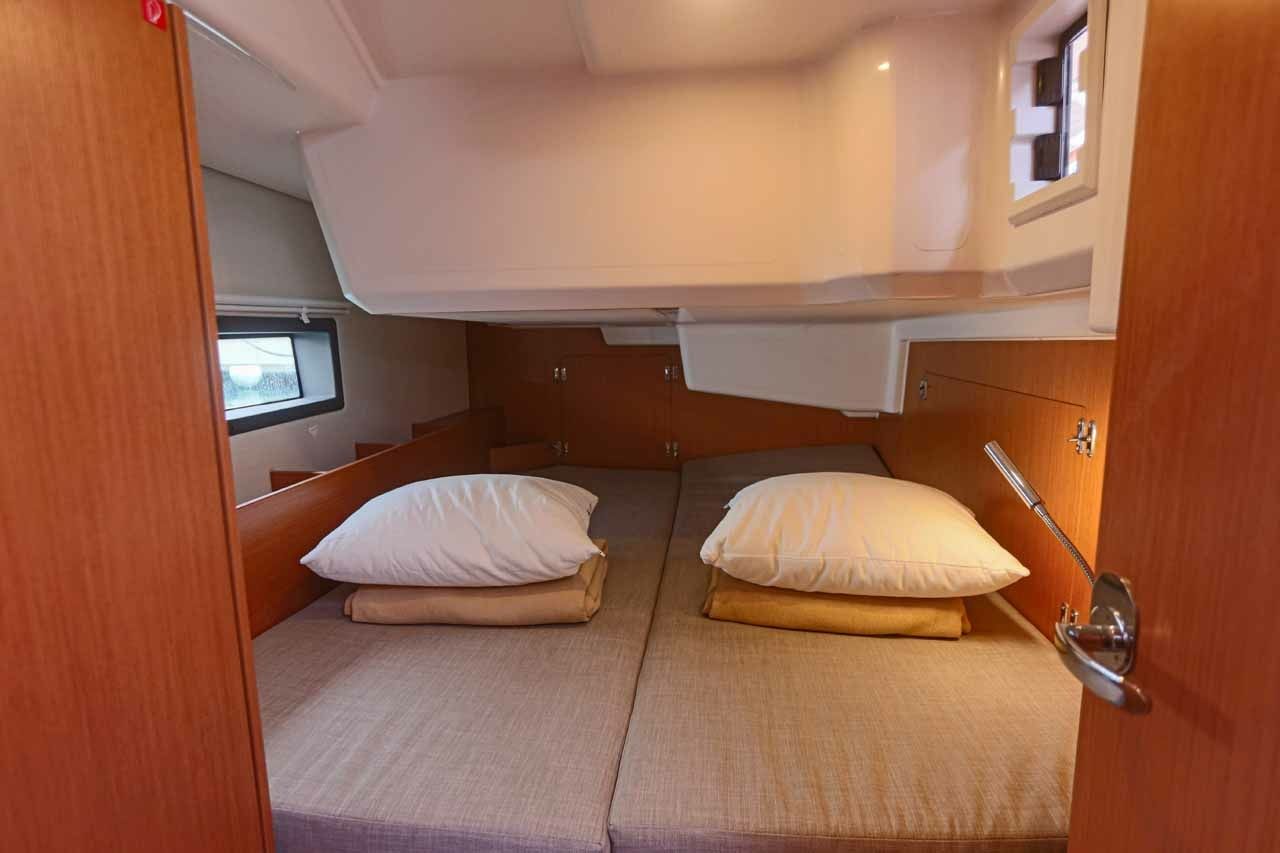 Bavaria C38 | Cloud Rider