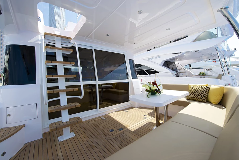 Gulf Craft Majesty 48 | Lucky Star