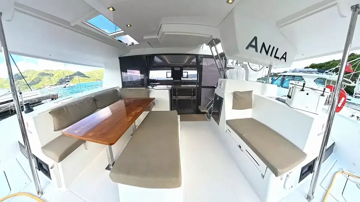 Fountaine Pajot Helia 44 | Anila