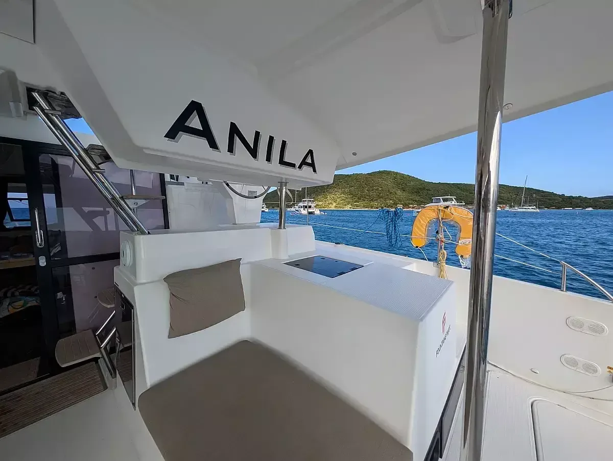 Fountaine Pajot Helia 44 | Anila
