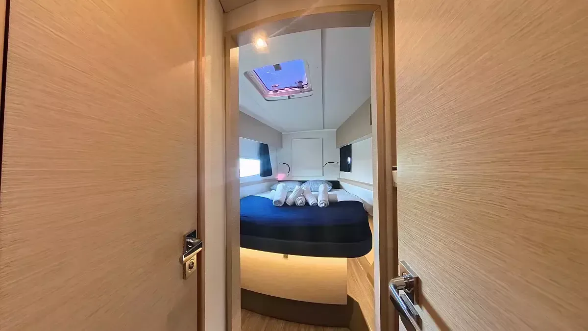 Fountaine Pajot Helia 44 | Anila