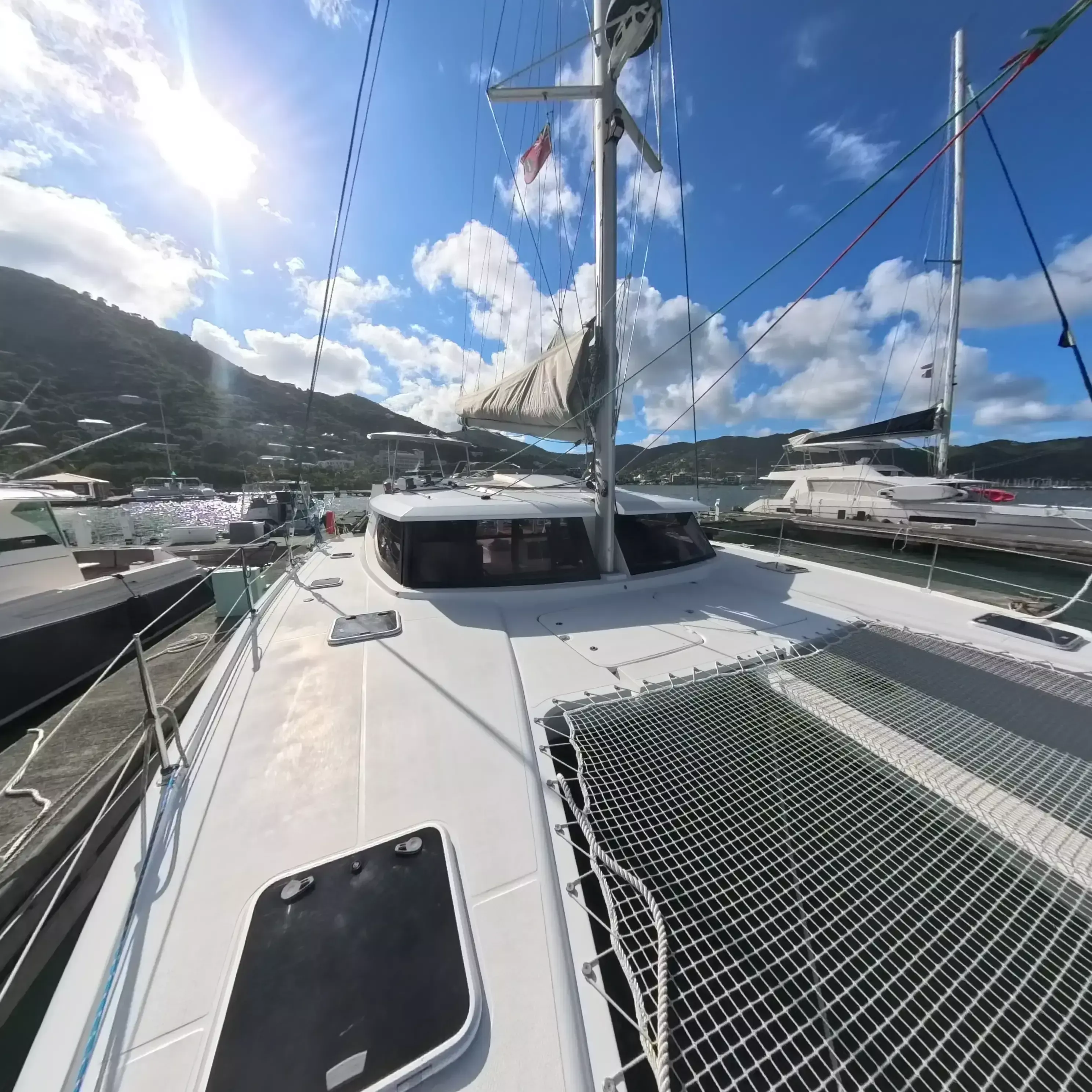 Fountaine Pajot Helia 44 | Anila