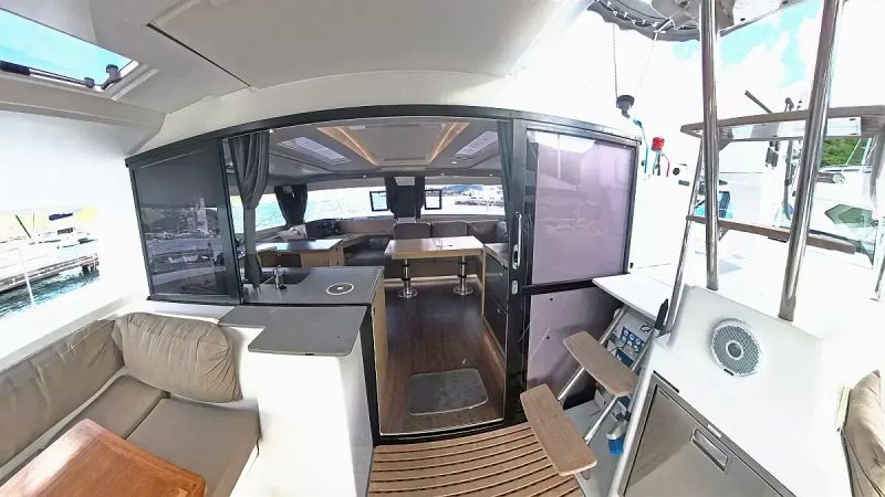 Fountaine Pajot Helia 44 | Anila