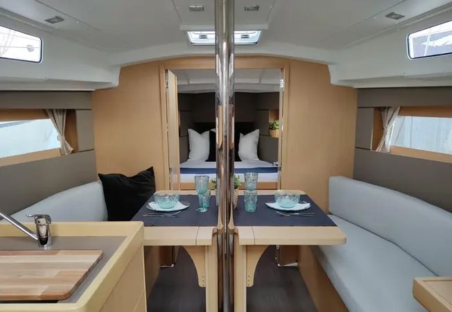 Beneteau Oceanis 35.1 | Foster