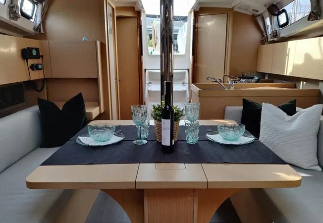Beneteau Oceanis 35.1 | Foster