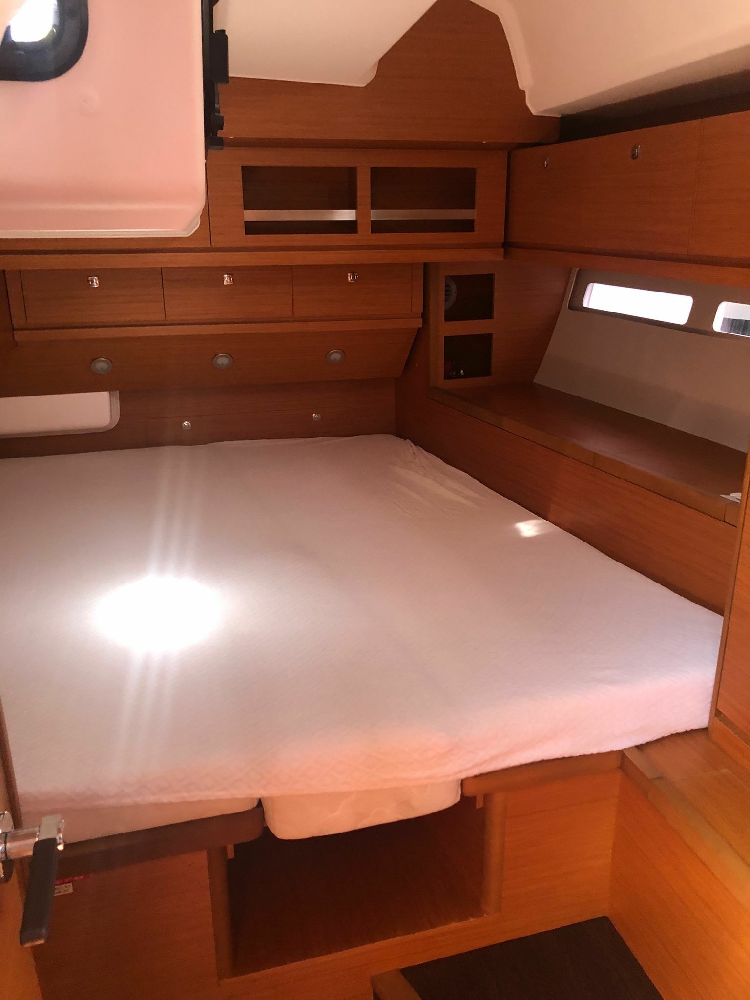 Dufour 56 | Razzmatazz