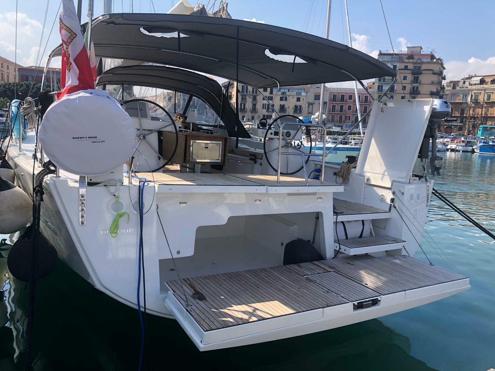 Dufour 56 | Razzmatazz