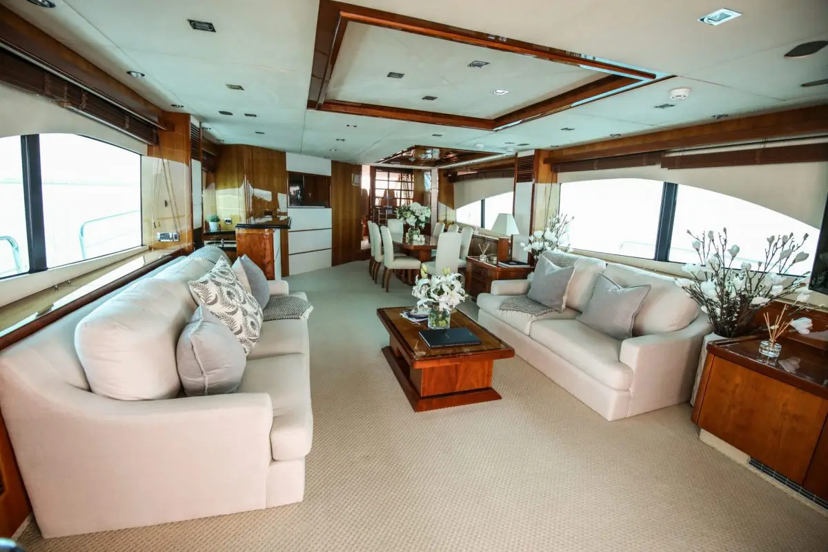 Sunseeker 90 | Notorious