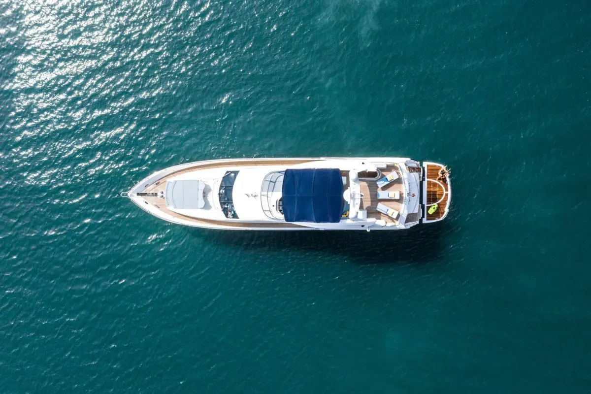 Sunseeker 90 | Notorious