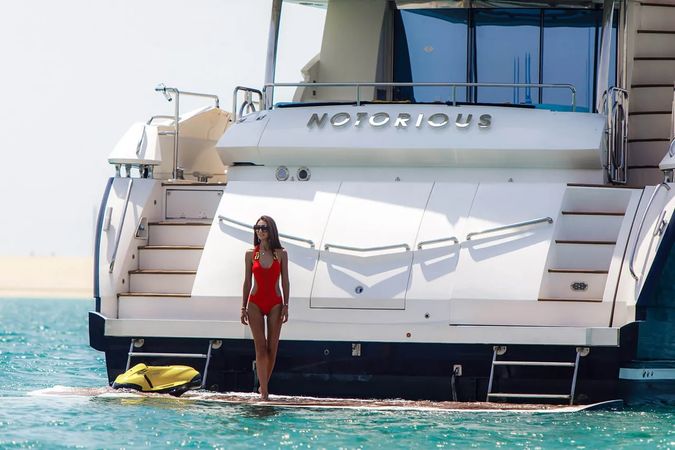 Sunseeker 90 | Notorious