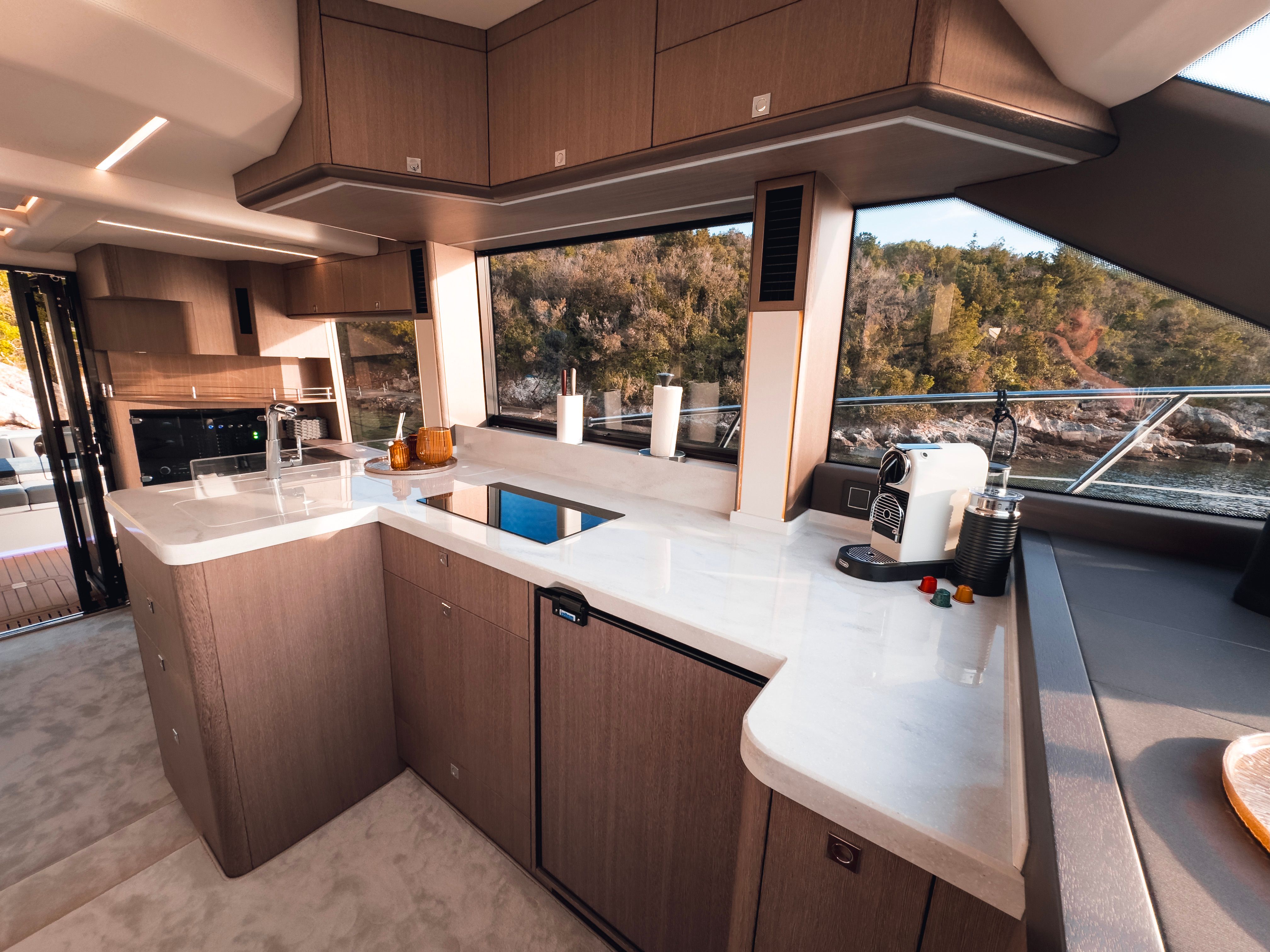 Galeon 440 Fly | FGstar Mini