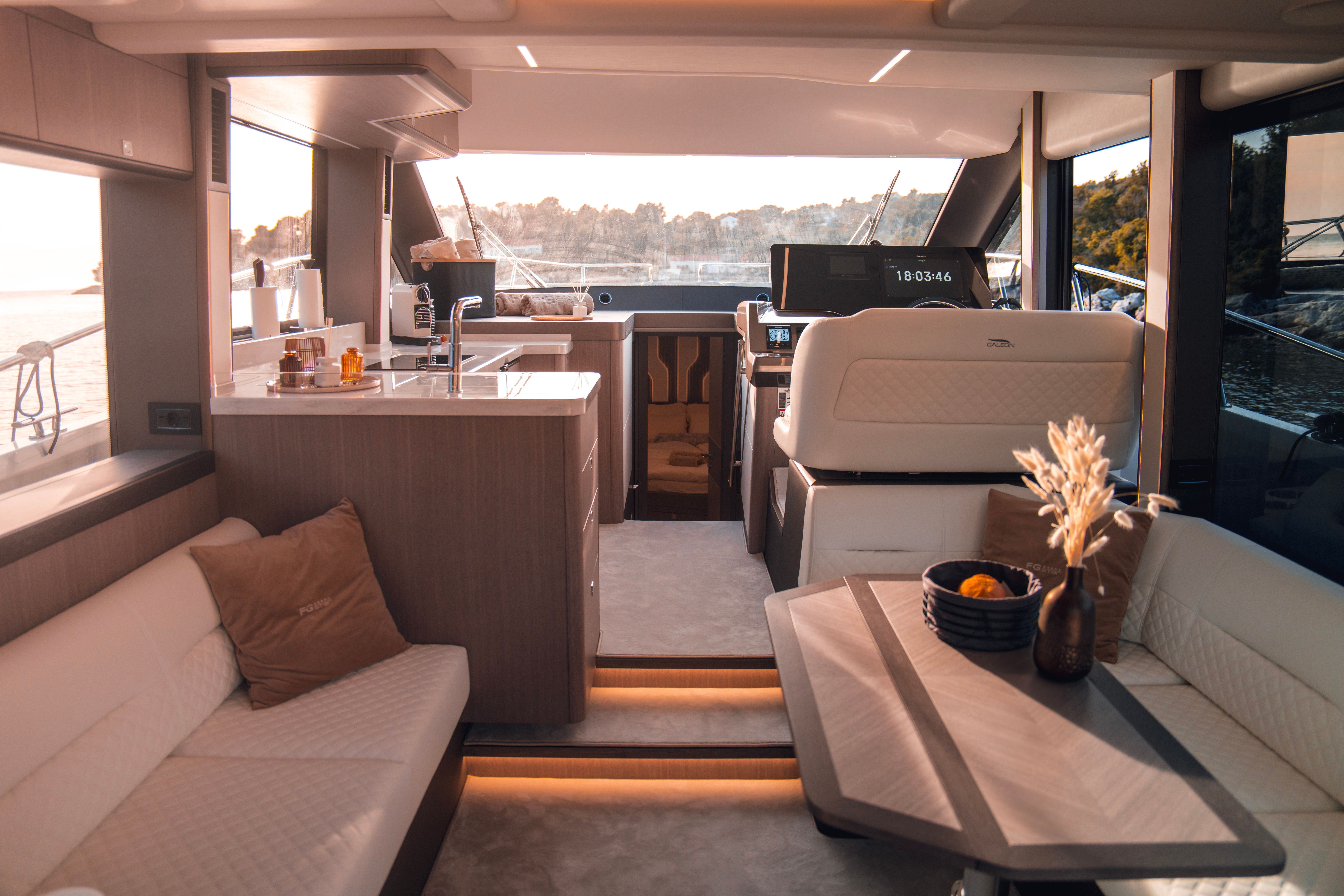 Galeon 440 Fly | FGstar Mini