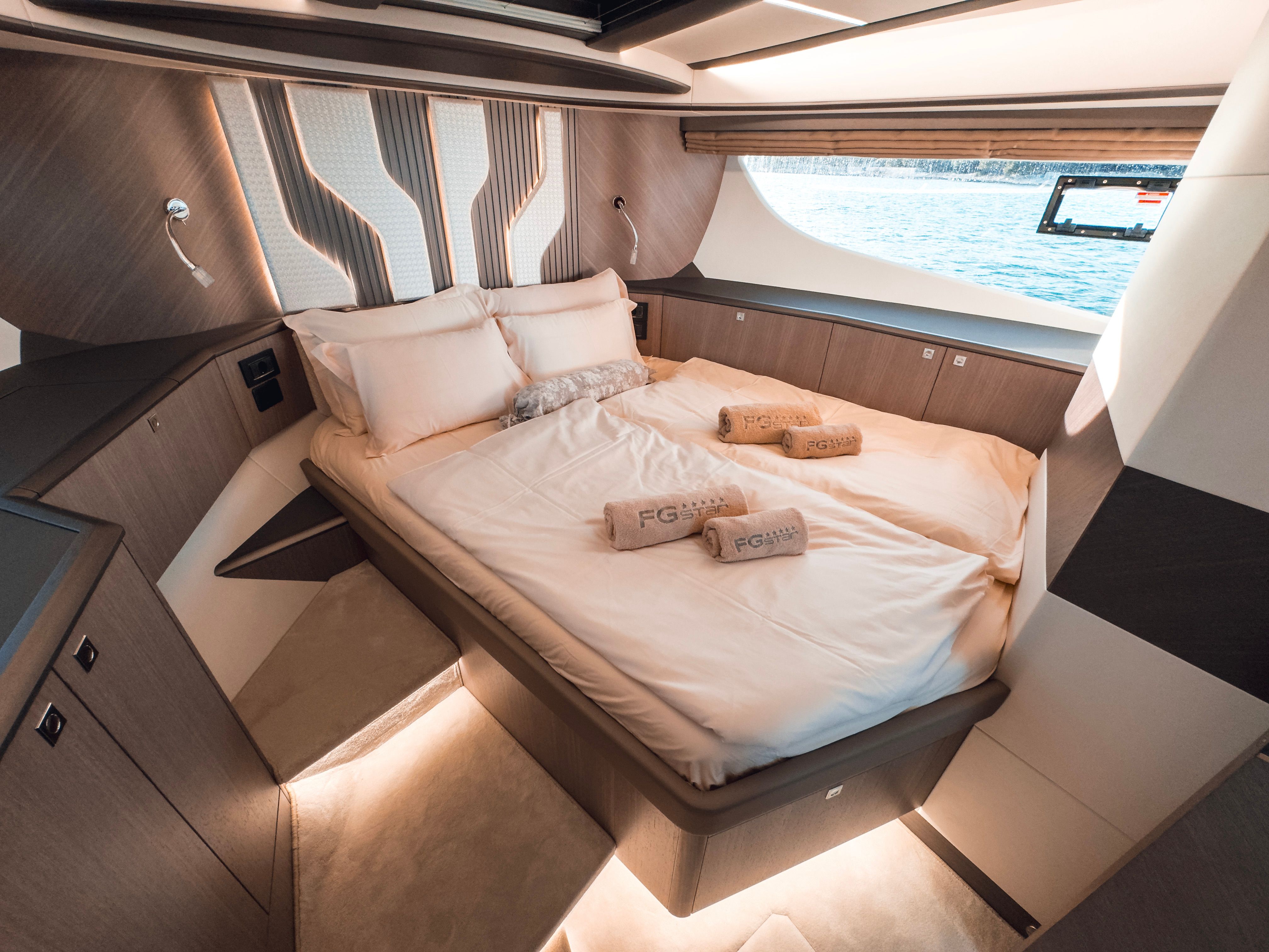 Galeon 440 Fly | FGstar Mini