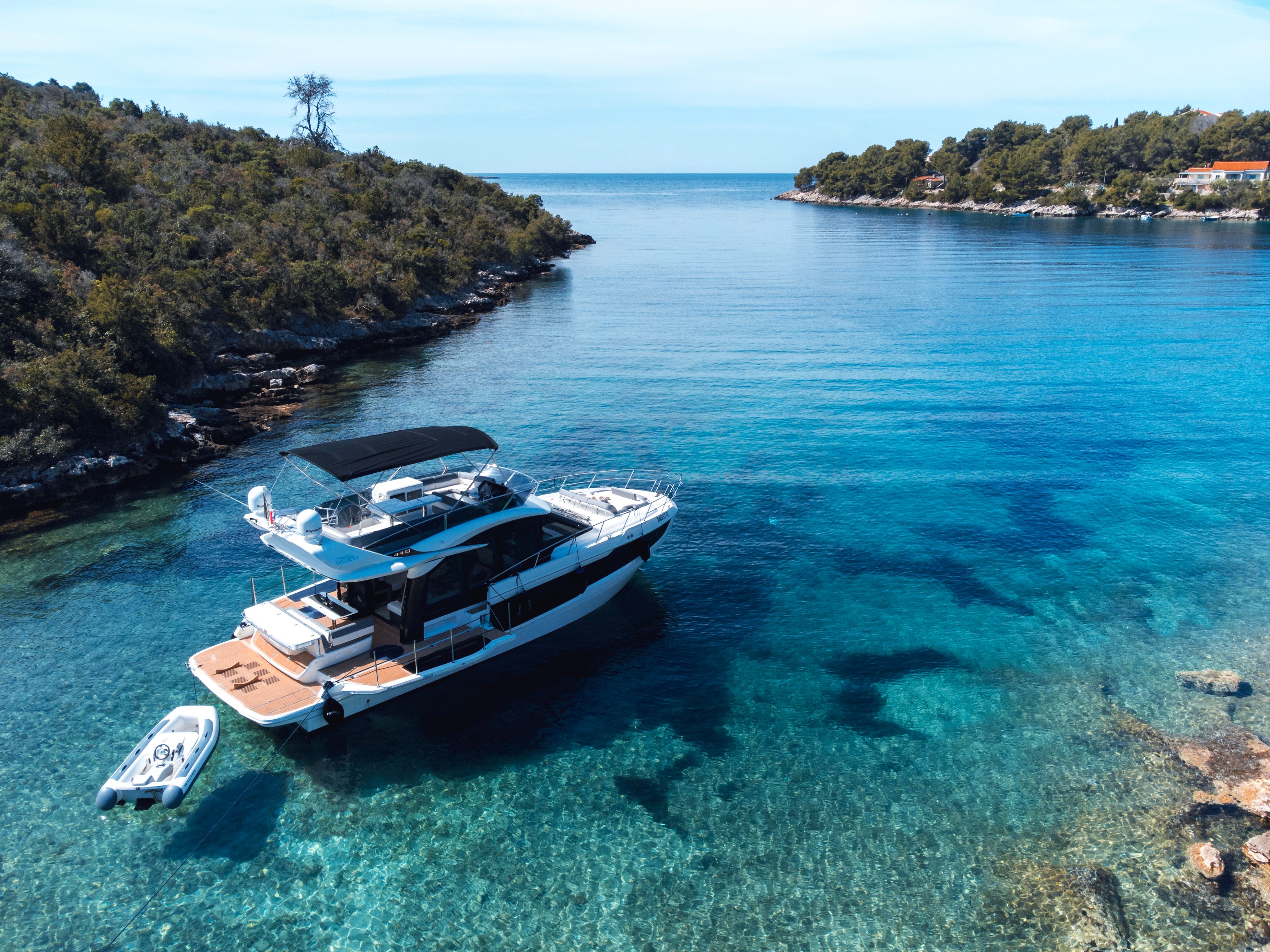 Galeon 440 Fly | FGstar Mini
