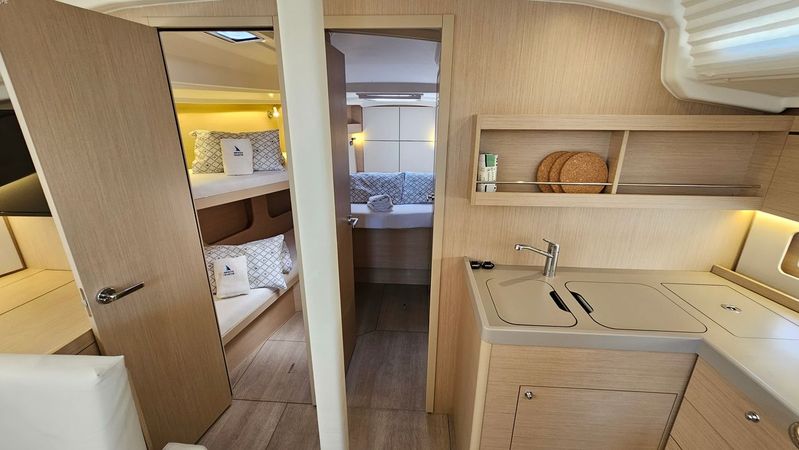 Beneteau Oceanis 40.1 | Dream Weaver