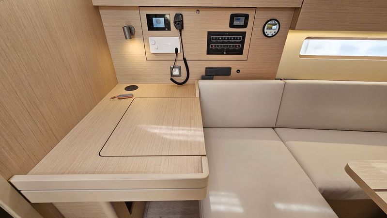 Beneteau Oceanis 40.1 | Dream Weaver