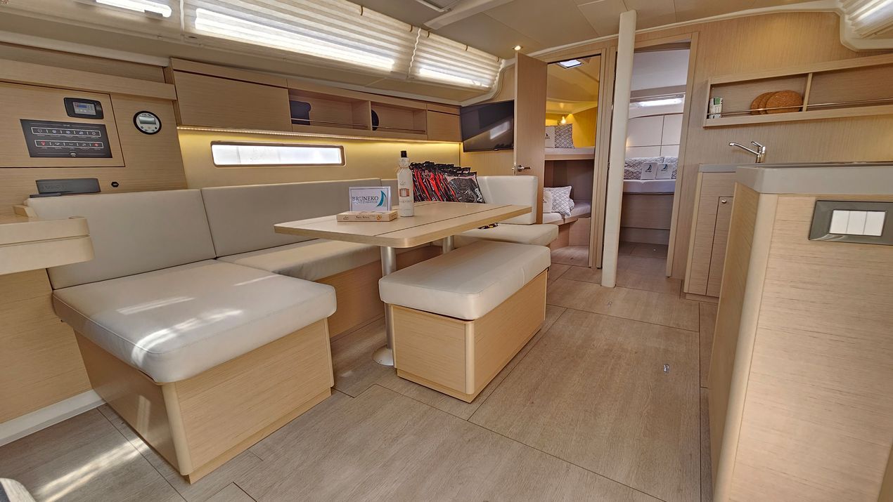 Beneteau Oceanis 40.1 | Dream Weaver